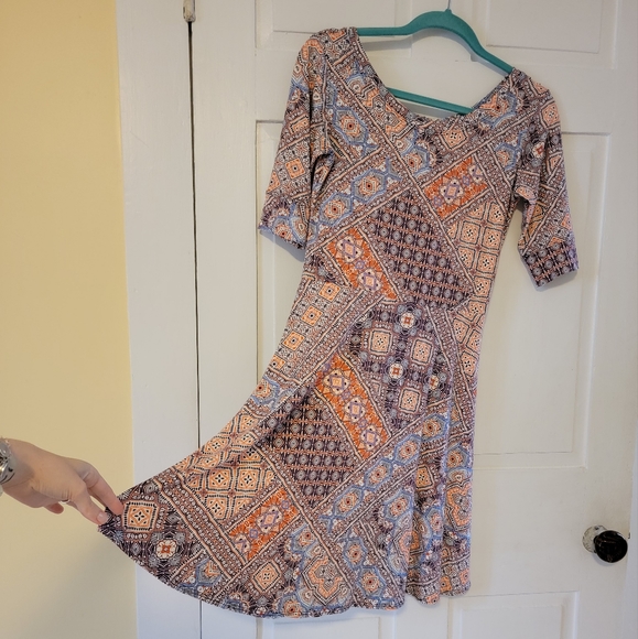 Salaam Fit&Flare Dress - Picture 3 of 6